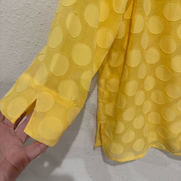Alfred Dunner Blouse Sheer Circles 3/4 Sleeve Butter Yellow Women’s Size 12P - Picture 2 of 11